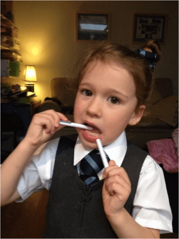 GumChucks - The Easier Way to Floss - Image 13